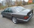 Сірий Мерседес Е-Клас, об'ємом двигуна 2.3 л та пробігом 486 тис. км за 2300 $, фото 5 на Automoto.ua