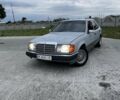 Сірий Мерседес Е-Клас, об'ємом двигуна 2.3 л та пробігом 376 тис. км за 1600 $, фото 3 на Automoto.ua
