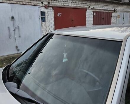 Серый Мерседес Е-Класс, объемом двигателя 2.3 л и пробегом 405 тыс. км за 1950 $, фото 2 на Automoto.ua