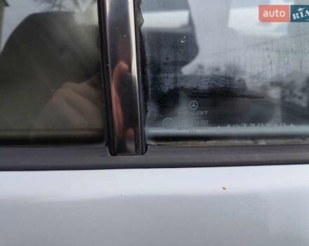 Сірий Мерседес Е-Клас, об'ємом двигуна 1.99 л та пробігом 403 тис. км за 2999 $, фото 15 на Automoto.ua
