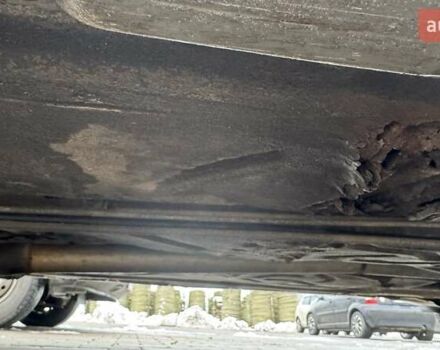 Серый Мерседес Е-Класс, объемом двигателя 2 л и пробегом 430 тыс. км за 1500 $, фото 4 на Automoto.ua