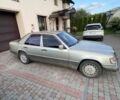 Сірий Мерседес Е-Клас, об'ємом двигуна 2 л та пробігом 300 тис. км за 1650 $, фото 18 на Automoto.ua