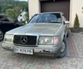 Сірий Мерседес Е-Клас, об'ємом двигуна 2 л та пробігом 300 тис. км за 1650 $, фото 11 на Automoto.ua