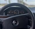 Серый Мерседес Е-Класс, объемом двигателя 2 л и пробегом 650 тыс. км за 1600 $, фото 2 на Automoto.ua