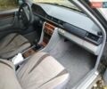 Серый Мерседес Е-Класс, объемом двигателя 2 л и пробегом 250 тыс. км за 3000 $, фото 4 на Automoto.ua