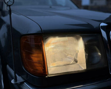 Серый Мерседес Е-Класс, объемом двигателя 2.6 л и пробегом 400 тыс. км за 4800 $, фото 20 на Automoto.ua