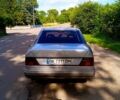 Серый Мерседес Е-Класс, объемом двигателя 2 л и пробегом 500 тыс. км за 1800 $, фото 3 на Automoto.ua
