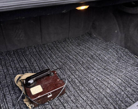 Серый Мерседес Е-Класс, объемом двигателя 2.6 л и пробегом 400 тыс. км за 4800 $, фото 28 на Automoto.ua