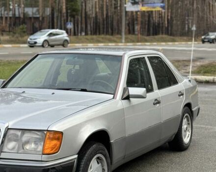 Серый Мерседес Е-Класс, объемом двигателя 2.3 л и пробегом 163 тыс. км за 8000 $, фото 1 на Automoto.ua