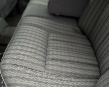 Серый Мерседес Е-Класс, объемом двигателя 2.6 л и пробегом 400 тыс. км за 4800 $, фото 18 на Automoto.ua