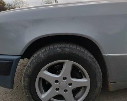 Мерседес Е-Класс 1991 в Каменце-Подольском на Automoto.ua Серый Мерседес Е-Класс, объемом двигателя 2.3 л и пробегом 290 тыс. км за 2750 $, фото 11 на Automoto.ua