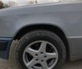 Мерседес Е-Класс 1991 в Каменце-Подольском на Automoto.ua Серый Мерседес Е-Класс, объемом двигателя 2.3 л и пробегом 290 тыс. км за 2750 $, фото 11 на Automoto.ua