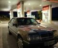 Сірий Мерседес Е-Клас, об'ємом двигуна 3 л та пробігом 450 тис. км за 2800 $, фото 1 на Automoto.ua