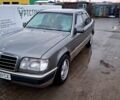 Сірий Мерседес Е-Клас, об'ємом двигуна 2.5 л та пробігом 0 тис. км за 2500 $, фото 1 на Automoto.ua