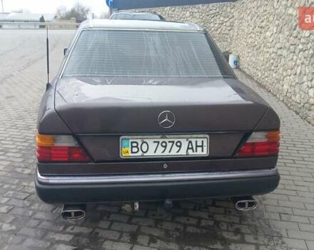 Сірий Мерседес Е-Клас, об'ємом двигуна 2.3 л та пробігом 452 тис. км за 2700 $, фото 10 на Automoto.ua