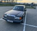 Сірий Мерседес Е-Клас, об'ємом двигуна 2 л та пробігом 455 тис. км за 3250 $, фото 1 на Automoto.ua
