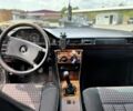 Серый Мерседес Е-Класс, объемом двигателя 2.5 л и пробегом 450 тыс. км за 2800 $, фото 6 на Automoto.ua
