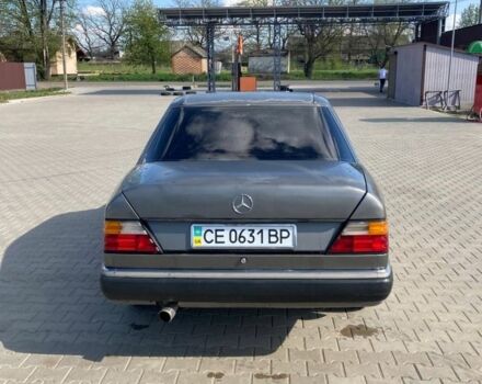 Серый Мерседес Е-Класс, объемом двигателя 2 л и пробегом 417 тыс. км за 2500 $, фото 1 на Automoto.ua