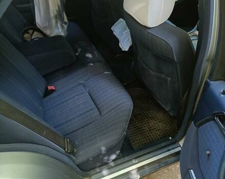 Серый Мерседес Е-Класс, объемом двигателя 3 л и пробегом 584 тыс. км за 2800 $, фото 11 на Automoto.ua