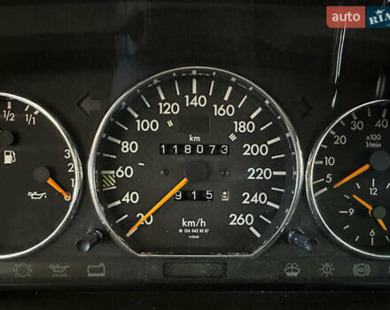 Сірий Мерседес Е-Клас, об'ємом двигуна 5 л та пробігом 118 тис. км за 85000 $, фото 9 на Automoto.ua