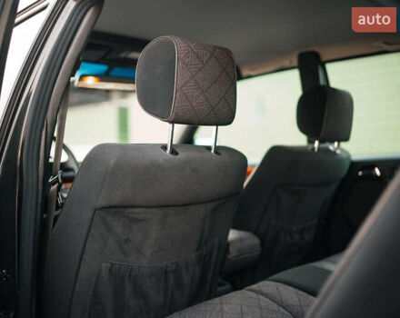 Сірий Мерседес Е-Клас, об'ємом двигуна 2.8 л та пробігом 126 тис. км за 25000 $, фото 38 на Automoto.ua