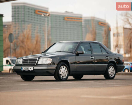 Сірий Мерседес Е-Клас, об'ємом двигуна 2.8 л та пробігом 126 тис. км за 25000 $, фото 1 на Automoto.ua