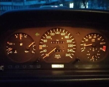 Серый Мерседес Е-Класс, объемом двигателя 3.2 л и пробегом 469 тыс. км за 6800 $, фото 21 на Automoto.ua