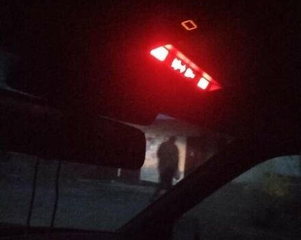 Серый Мерседес Е-Класс, объемом двигателя 3.2 л и пробегом 469 тыс. км за 6800 $, фото 18 на Automoto.ua