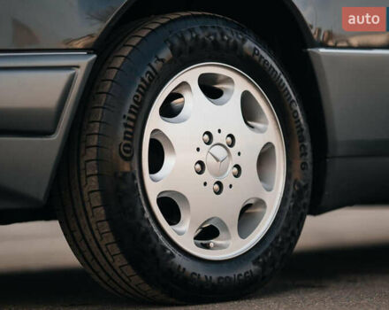 Сірий Мерседес Е-Клас, об'ємом двигуна 2.8 л та пробігом 126 тис. км за 25000 $, фото 10 на Automoto.ua