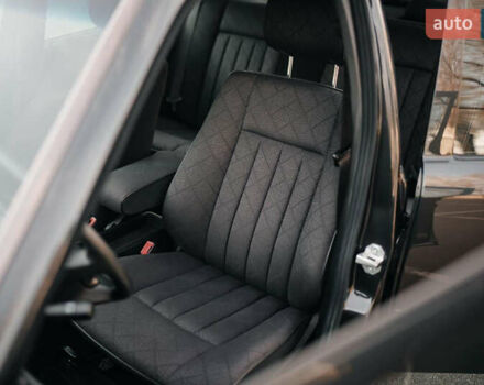 Сірий Мерседес Е-Клас, об'ємом двигуна 2.8 л та пробігом 126 тис. км за 25000 $, фото 23 на Automoto.ua