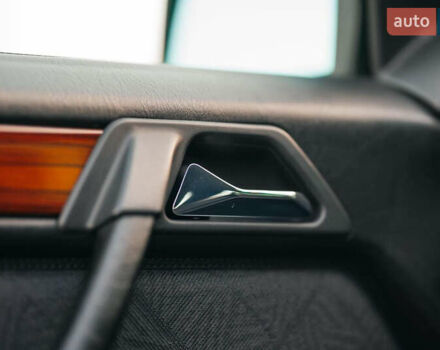 Сірий Мерседес Е-Клас, об'ємом двигуна 2.8 л та пробігом 126 тис. км за 25000 $, фото 45 на Automoto.ua