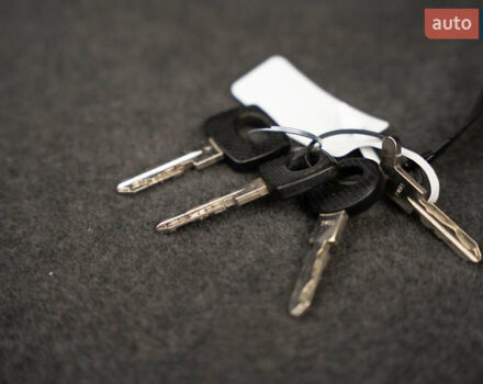 Сірий Мерседес Е-Клас, об'ємом двигуна 2.8 л та пробігом 126 тис. км за 25000 $, фото 53 на Automoto.ua