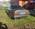 Мерседес Е-Клас 1994 у Сторожинце на Automoto.ua Сірий Мерседес Е-Клас, об'ємом двигуна 3.2 л та пробігом 480 тис. км за 1500 $, фото 3 на Automoto.ua