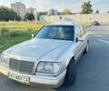 Серый Мерседес Е-Класс, объемом двигателя 2.5 л и пробегом 420 тыс. км за 4000 $, фото 4 на Automoto.ua