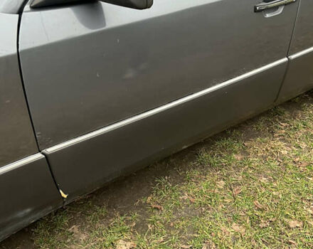 Сірий Мерседес Е-Клас, об'ємом двигуна 3 л та пробігом 443 тис. км за 2300 $, фото 7 на Automoto.ua