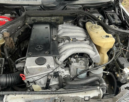 Сірий Мерседес Е-Клас, об'ємом двигуна 3 л та пробігом 443 тис. км за 2300 $, фото 8 на Automoto.ua