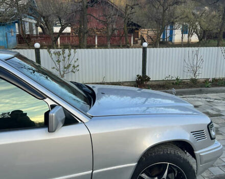 Серый Мерседес Е-Класс, объемом двигателя 2.5 л и пробегом 350 тыс. км за 7300 $, фото 7 на Automoto.ua