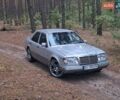 Серый Мерседес Е-Класс, объемом двигателя 2.2 л и пробегом 457 тыс. км за 1750 $, фото 16 на Automoto.ua