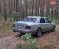 Серый Мерседес Е-Класс, объемом двигателя 2.2 л и пробегом 457 тыс. км за 1750 $, фото 12 на Automoto.ua