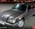 Серый Мерседес Е-Класс, объемом двигателя 2 л и пробегом 265 тыс. км за 2800 $, фото 1 на Automoto.ua