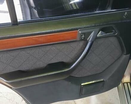 Сірий Мерседес Е-Клас, об'ємом двигуна 2.8 л та пробігом 391 тис. км за 3650 $, фото 10 на Automoto.ua