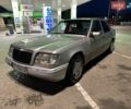 Серый Мерседес Е-Класс, объемом двигателя 2.2 л и пробегом 300 тыс. км за 1250 $, фото 5 на Automoto.ua