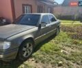 Мерседес Е-Клас 1994 у Сторожинце на Automoto.ua Сірий Мерседес Е-Клас, об'ємом двигуна 3.2 л та пробігом 480 тис. км за 1500 $, фото 4 на Automoto.ua