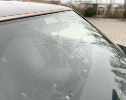 Серый Мерседес Е-Класс, объемом двигателя 2 л и пробегом 700 тыс. км за 1000 $, фото 20 на Automoto.ua