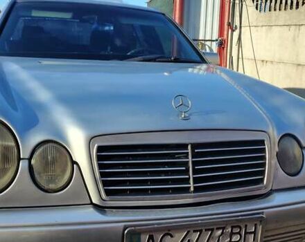 Сірий Мерседес Е-Клас, об'ємом двигуна 2.16 л та пробігом 423 тис. км за 3250 $, фото 5 на Automoto.ua