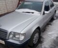 Сірий Мерседес Е-Клас, об'ємом двигуна 2.5 л та пробігом 47 тис. км за 2400 $, фото 1 на Automoto.ua
