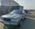 Сірий Мерседес Е-Клас, об'ємом двигуна 2 л та пробігом 400 тис. км за 2600 $, фото 1 на Automoto.ua