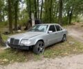 Сірий Мерседес Е-Клас, об'ємом двигуна 2.5 л та пробігом 409 тис. км за 2911 $, фото 1 на Automoto.ua