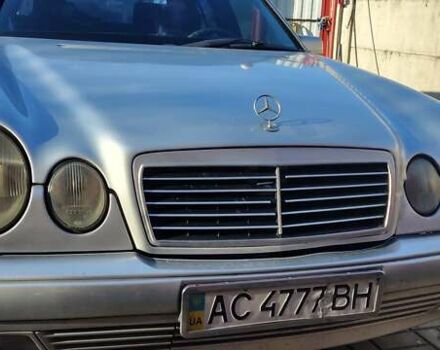 Сірий Мерседес Е-Клас, об'ємом двигуна 2.16 л та пробігом 423 тис. км за 3250 $, фото 8 на Automoto.ua