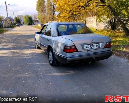 Серый Мерседес Е-Класс, объемом двигателя 2 л и пробегом 0 тыс. км за 1700 $, фото 3 на Automoto.ua